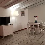 Caronda Apartments